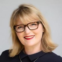 Brigitte Leise Feucht viereckig